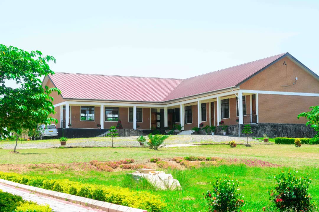 PHOTO-2022-03-12-13-02-03